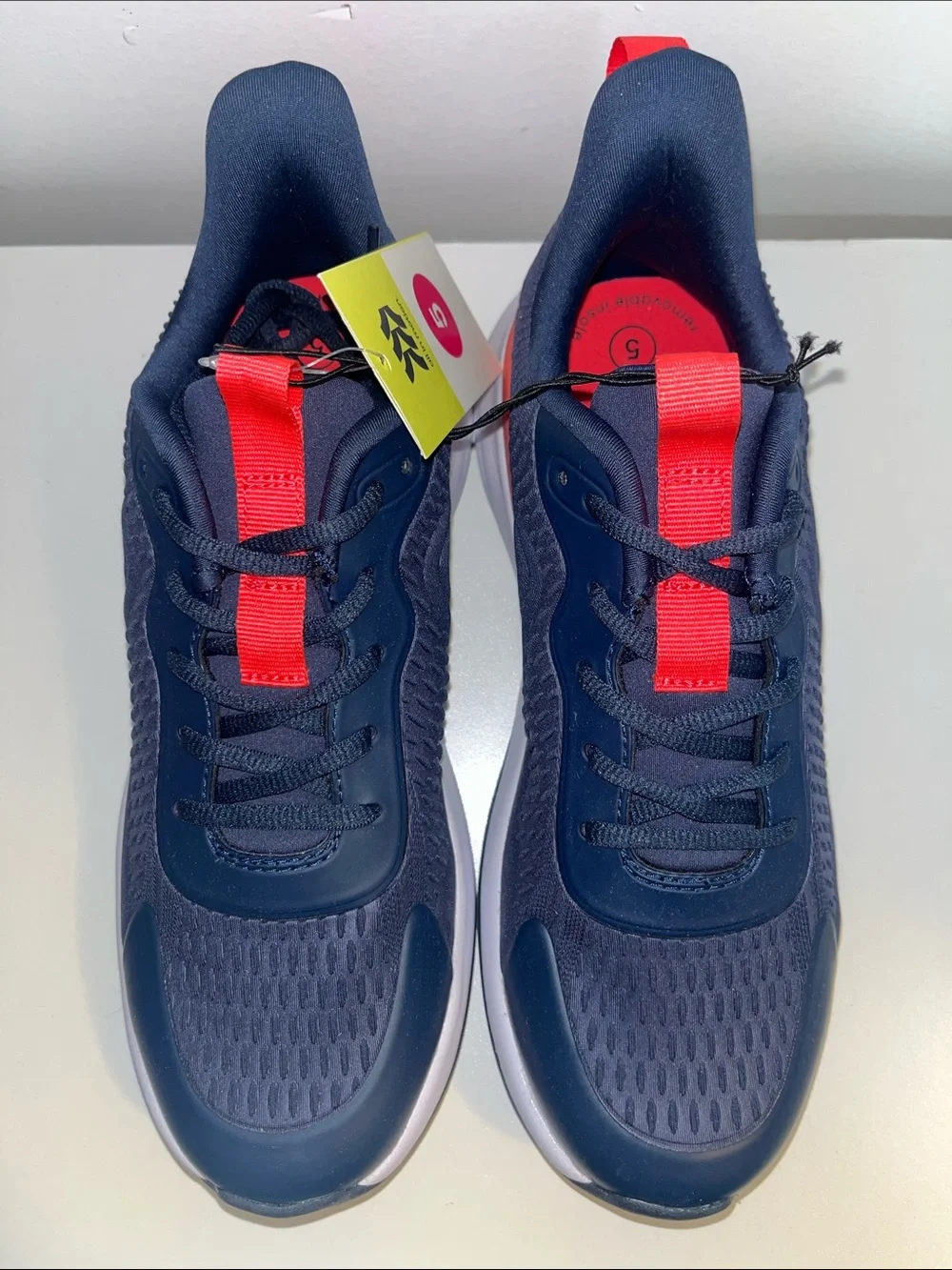 All In Motion Kids Youth Sz 5 Avery Performance Sneaker Lace Up Navy Coral